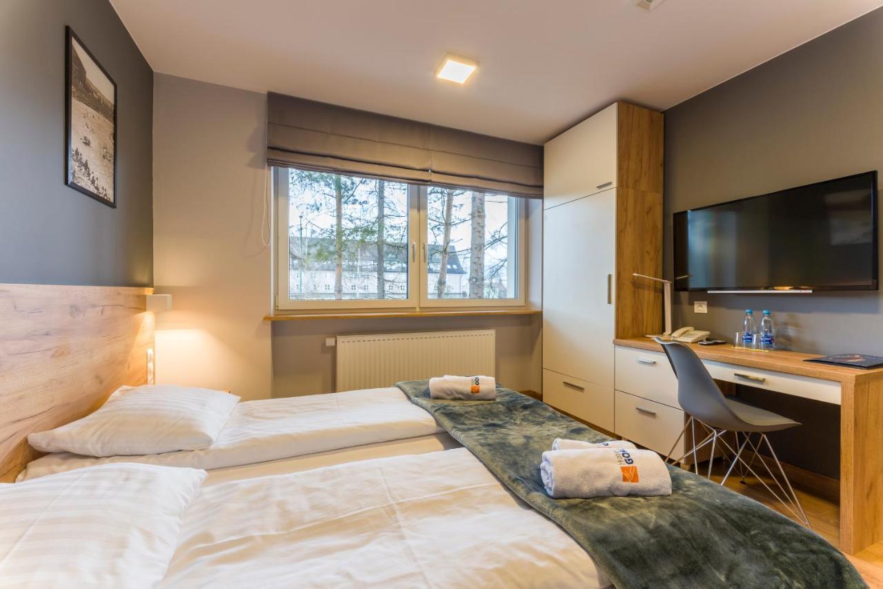 Hotel***Gorce โนวือตาร์ก ภายนอก รูปภาพ